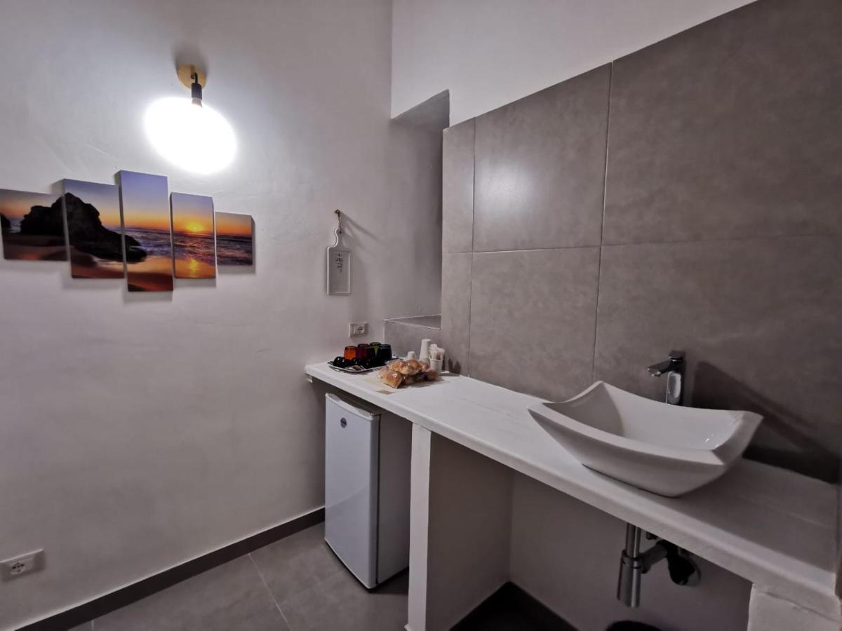 Hercules Suites Noto Exterior photo